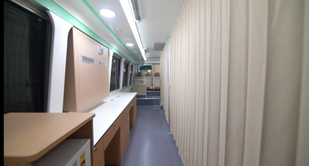 永利皇宫官网牙科体检车，做守护国民口腔健康的“流动卫士”