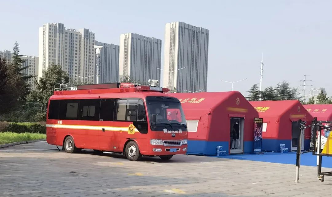 专业支撑专业，永利皇宫官网勘察消防车参演2024年度山东全省消防监督岗位演练活动！