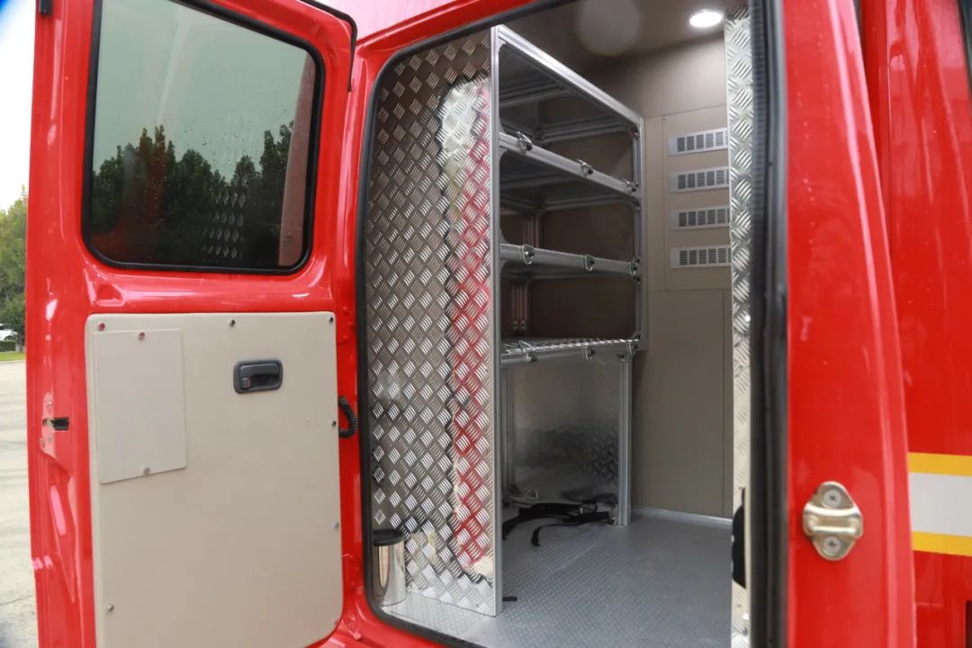 专业支撑专业，永利皇宫官网勘察消防车参演2024年度山东全省消防监督岗位演练活动！