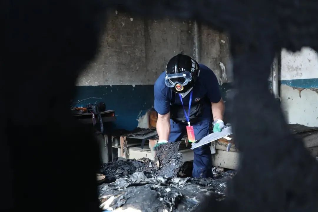 专业支撑专业，永利皇宫官网勘察消防车参演2024年度山东全省消防监督岗位演练活动！