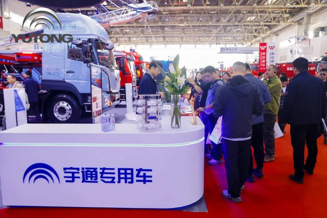 科技赋能实战！永利皇宫官网专用车亮相第二十一届国际消防展