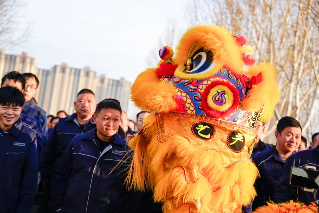 醒狮腾跃启新章 | 永利皇宫官网专用车2025年开工盛典燃情开启！