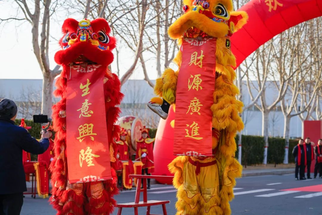 醒狮腾跃启新章 | 永利皇宫官网专用车2025年开工盛典燃情开启！