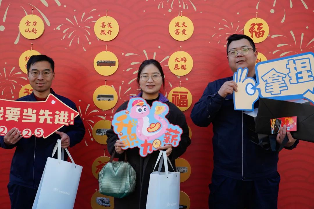 醒狮腾跃启新章 | 永利皇宫官网专用车2025年开工盛典燃情开启！