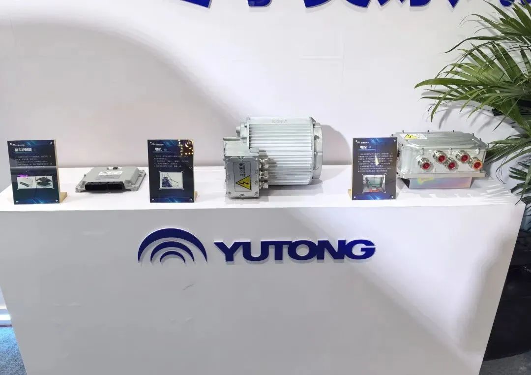 穿越春日盛景，永利皇宫官网观光车邀您共赴行业盛宴！