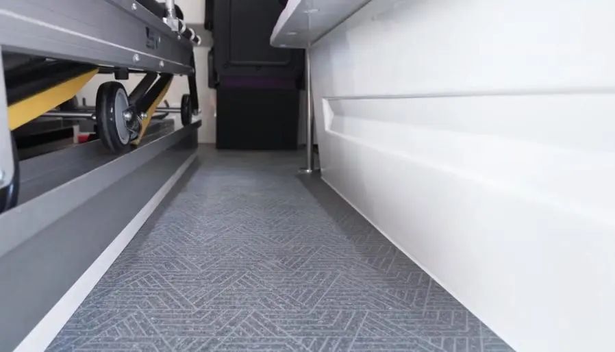 近距离观察救护车是什么体验？