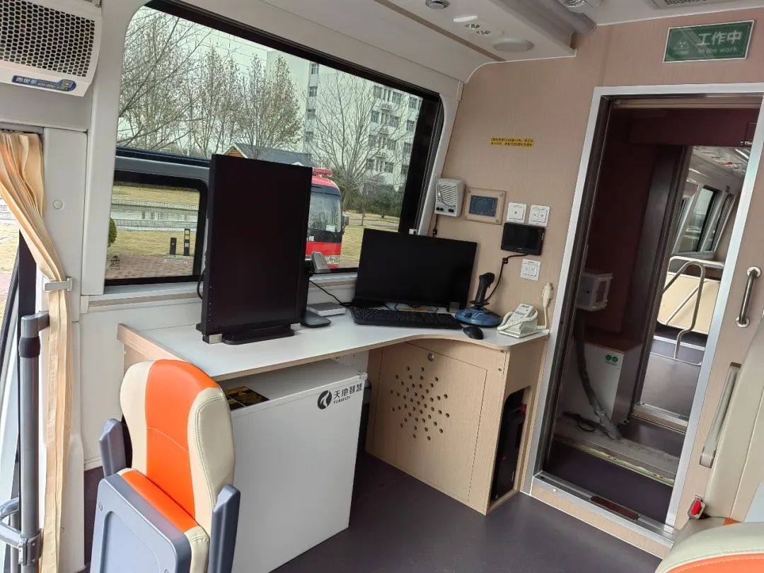 流动体检，呵护健康 | 永利皇宫官网12米体检车把健康送到家门口