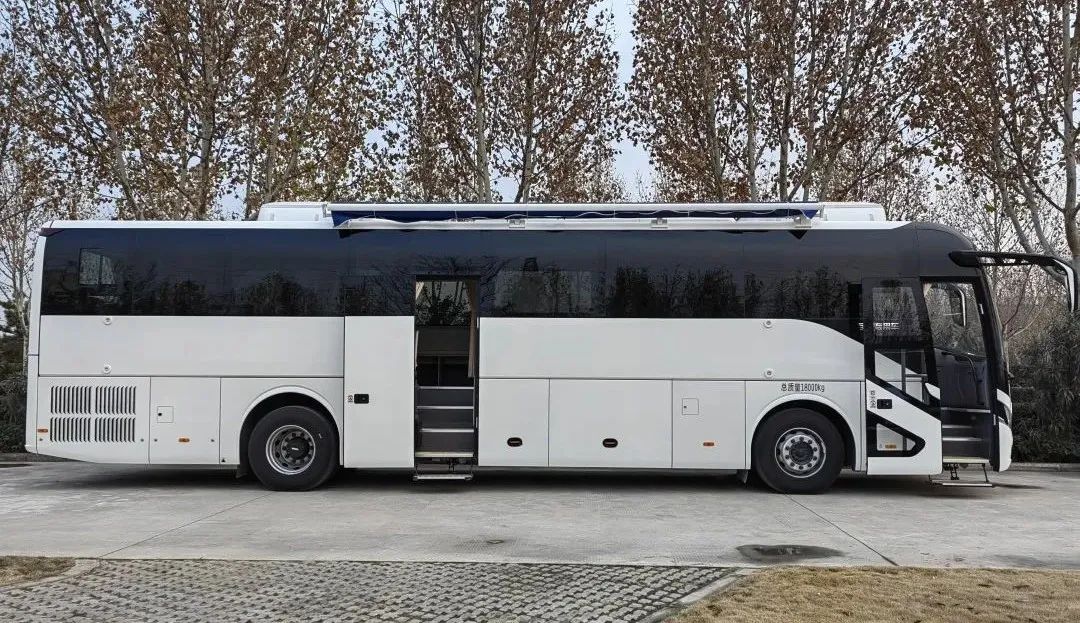 《职业病防治法》宣传周，永利皇宫官网移动体检车为人民群众守好健康“预防关”