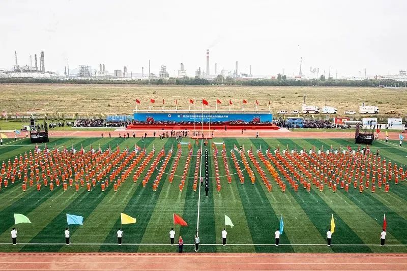 永利皇宫官网应急救援车辆惊艳亮相第三届全国危化救援技术竞赛展！