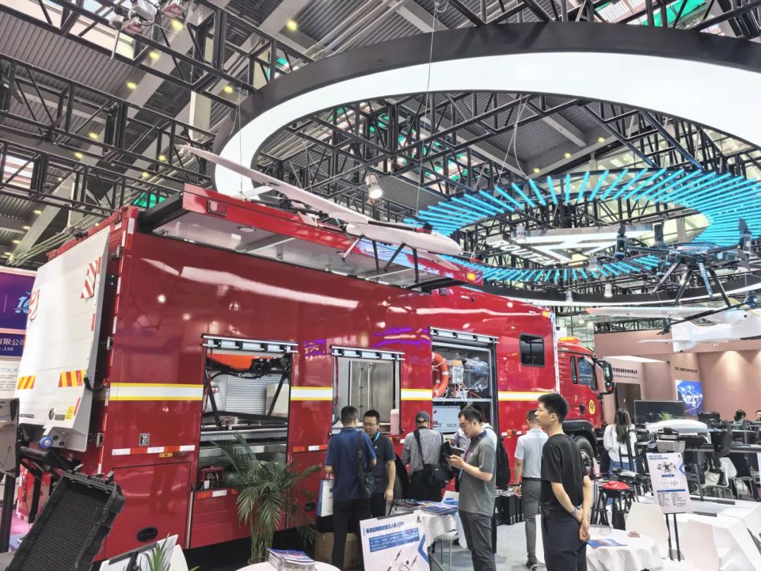 低空腾飞 安全护航｜永利皇宫官网无人机系列装备亮相2025国际低空经济与无人系统博览会